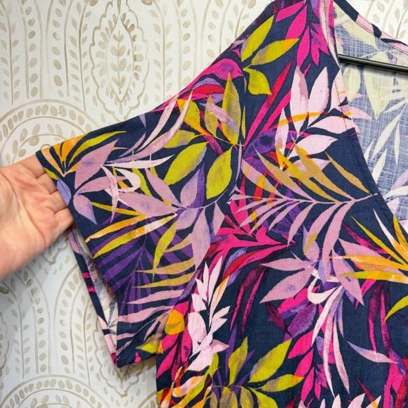 Torrid Babydoll Top Women 3 Multicolor Tropical Palm Leaf Tiered V-Neck Blouse - Picture 4 of 8